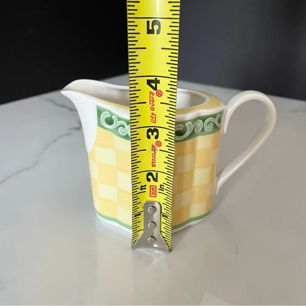 Switch Summerhouse Creamer Pitcher by Villeroy & Boch
